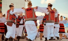 Ansamblul Folcloric Național „Transilvania”, invitat special la Sărbătoarea Sânpetrului de la Rebra