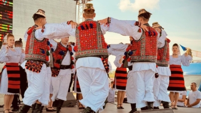 Ansamblul Folcloric Național „Transilvania”, invitat special la Sărbătoarea Sânpetrului de la Rebra