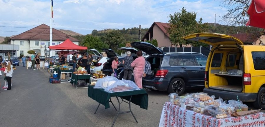 Târgul LocALL revine la Tăuții Măgherăuș: produse locale, meșteri artizanali și jocuri pentru copii