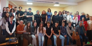 Întâlnire cenaclieră aniversară la Baia Mare: Cenaclul „Voci Eminesciene” celebrează 5 ani de activitate