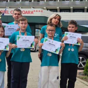 Academia de Șah Maramureș a obținut titlul de vicecampioană națională în cadrul Campionatului Național „Elisabeta Polihroniade” de la Covasna