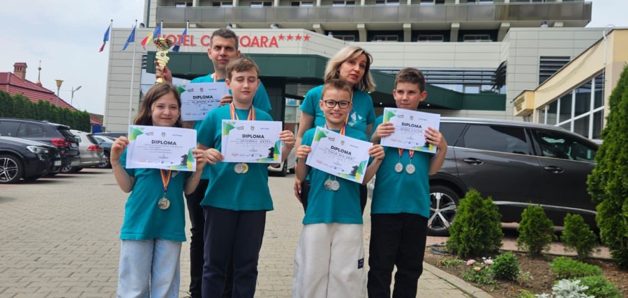Academia de Șah Maramureș a obținut titlul de vicecampioană națională în cadrul Campionatului Național „Elisabeta Polihroniade” de la Covasna