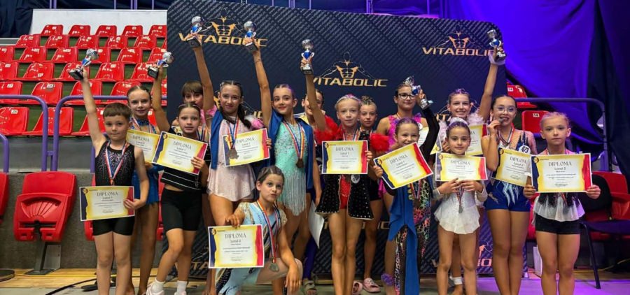 Număr record de medalii obținute de sportivii CSM Baia Mare la Campionatul Național de Culturism și Fitness din Sibiu