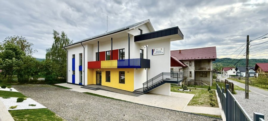 Un nou centru de zi dedicat copiilor a fost construit la Rona de Jos
