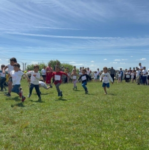 Crosul „Pirita- Copii sănătoși”: o lecție despre sport și prietenie pentru copiii din Pirita