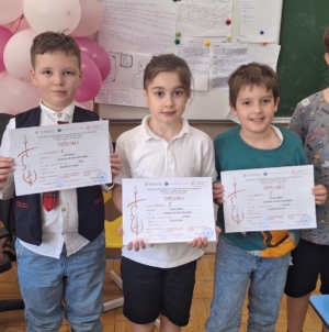 „Cinci steluțe” de la Colegiul de Arte Baia Mare, rezultate remarcabile la concursul „Armonii muzicale”