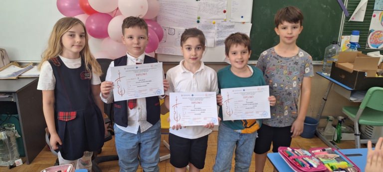 „Cinci steluțe” de la Colegiul de Arte Baia Mare, rezultate remarcabile la concursul „Armonii muzicale”
