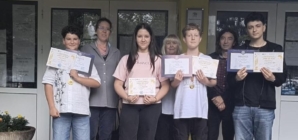 Elevii Colegiului de Arte din Baia Mare, premiați la Concursul Național „Lira de Aur” de la Suceava
