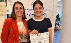Elevă de la Colegiul „Gheorghe Șincai” Baia Mare, punctaj maxim la etapa națională a Concursului „Piatră, Foarfecă, Hârtie”