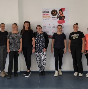 Cursuri de Hand to Hand Fighting pentru doamne și domnișoare la Rona de Jos