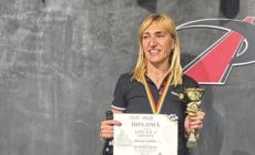 Băimăreanca dr. Camelia Mureșan, pe prima treaptă a podiumului la Cupa Rotary la Karting de la Brașov