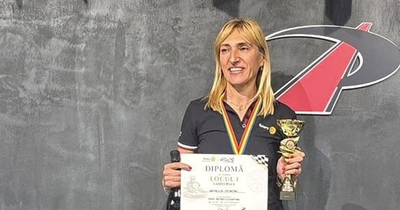 Băimăreanca dr. Camelia Mureșan, pe prima treaptă a podiumului la Cupa Rotary la Karting de la Brașov