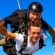 Sesiuni de salt cu parașuta în tandem la Aerodromul Tăuții Măgherăuş, în luna iulie