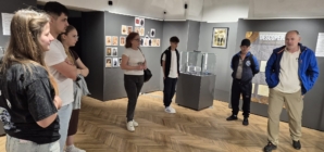 Un grup de copii din Sighetu Marmației a făcut o incursiune în patrimoniul Muzeului de Istorie și Arheologie din oraș