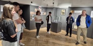 Un grup de copii din Sighetu Marmației a făcut o incursiune în patrimoniul Muzeului de Istorie și Arheologie din oraș