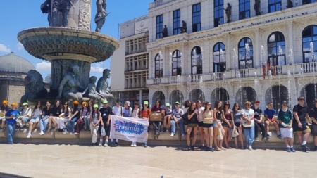 Elevi de gimnaziu ai Școlii Gimnaziale „Dr. Victor Babeș” Baia Mare participă la un schimb de experiență în Macedonia de Nord