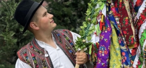 Tânărul etnolog maramureșean Denis Năsui își serbează ziua de naștere