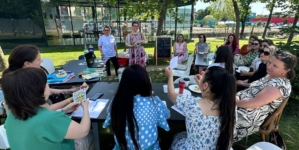 „Atelier de copt idei” în Baia Mare: profesorii de limba franceză au participat la o activitate creativă și interactivă