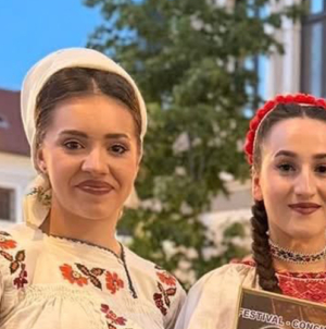 Talentatele Patricia Moldovan și Victoria Petrenciuc vor reprezenta Maramureșul la Festivalul-concurs naţional „Ileana Sărăroiu”