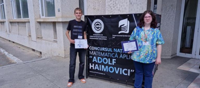 Sabo Edina Noemi de la Colegiul „Vasile Lucaciu” Baia Mare, premiul III și medalie de argint SSMR la la Concursul „Adolf Haimovici”