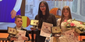 Tinerii cântăreți ai Insieme Music School Baia Mare au revenit acasă cu cele trei mari trofee de la Festivalul „Hermannstadtfest” din Sibiu