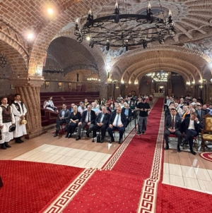 „Maramureș – Țara celor 4 țări”: dialog despre identitate, patrimoniu și spiritualitate la Catedrala Episcopală din Baia Mare