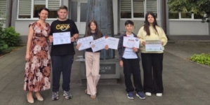 Cununi de lauri pe creștetele olimpicilor de la Colegiul „Vasile Lucaciu” Baia Mare pentru rezultatele de excepție în competițiile naționale de limba și literatura română