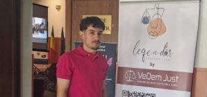 Medalie de argint pentru Cristian Pop, elev al Colegiului „Mihai Eminescu” Baia Mare, la concursul național „Be legal, be cool”
