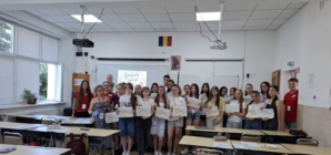 „Fabrica de eminescieni” și-a deschis porțile pentru elevii din Baia Mare
