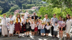 Sânzienele din Maramureș au dus magia tradițiilor românești până la Nisa