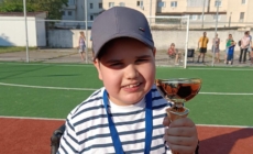 Fotbal din suflet în Baia Mare: Turneul „Șansă pentru David” a adus comunitatea împreună, în sprijinul unui tânăr luptător