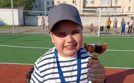Fotbal din suflet în Baia Mare: Turneul „Șansă pentru David” a adus comunitatea împreună, în sprijinul unui tânăr luptător