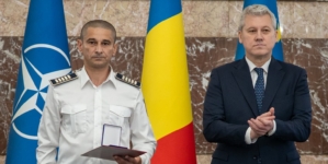 Un polițișt de frontieră din Maramureș a fost premiat de ministrul Afacerilor Interne