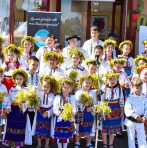 „Târgul de Sânziene” din Târgu Lăpuș a adus în prim-plan tradiția și meșteșugurile Țării Lăpușului