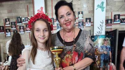 Băimăreanca Lia Ciutac, premiată cu Trofeul Categoriei la Festivalul Internațional de Interpretare Muzicală „Ursulețul de Aur”