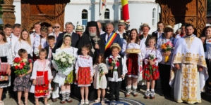 Slujire arhierească la Parohia Ortodoxă Făurești