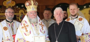 Părintele Alexandru Câmpeanu, fost paroh în Făureşti, distins cu Ordinul „Crucea Justinian Arhiepiscopul” – una dintre cele mai înalte distincții ale Episcopiei