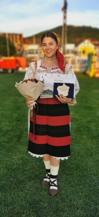 Oana Larisa Pop aduce în Maramureș Marele Premiu al Concursului Național de Interpretare a Muzicii Vocale Românești „Emil Monția”