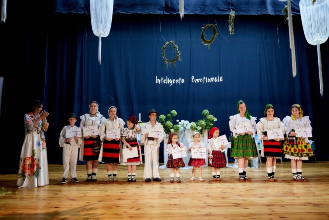 „Inteligența emoțională în lumea de azi”, un proiect care îmbină educația, tradiția și arta, la Casa de Cultură Vișeu de Sus