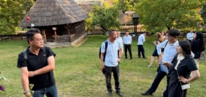 Muzeul Satului Baia Mare a fost vizitat de o delegație oficială a Republicii Populare Chineze, condusă de Excelența Sa, ambasadorul Chen Feng