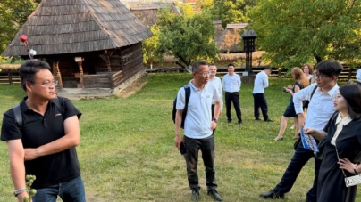 Muzeul Satului Baia Mare a fost vizitat de o delegație oficială a Republicii Populare Chineze, condusă de Excelența Sa, ambasadorul Chen Feng