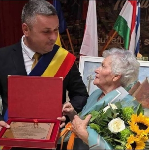 Moment cultural special la Tăuții-Măgherăuș: Rodica Balea, omagiată pentru contribuția sa artistică