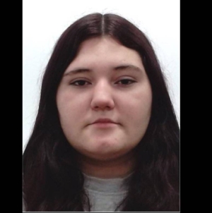 Alexandra Sabina Lazăr, din Boiu Mare, este căutată de autorități