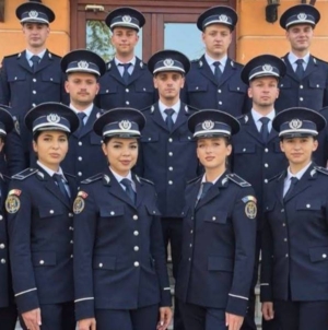 15 tineri polițiști își încep activitatea în Maramureș