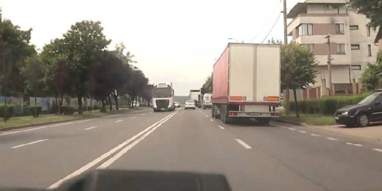Restricții pentru camioanele de peste 7,5 tone în Maramureș și alte 34 de județe din cauza caniculei