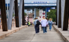 Veste bună, podul istoric de peste Tisa rămâne deschis pentru pietoni și urgențe