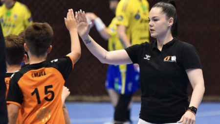 O nouă reușită în cadrul Academiei Minaur Baia Mare: Bledea Iulia a devenit antrenor licențiat, consolidându-și activitatea în pregătirea copiilor.