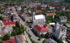Conferință despre inteligența emoțională și concurs de costume populare la Vișeu de Sus