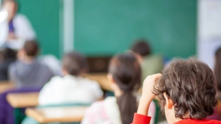 Weekend extins 5–7 iunie, pauză suplimentară în școlile din țară