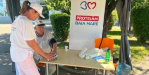 Caniculă în Baia Mare: puncte de hidratare funcționale între orele 11:00–17:00